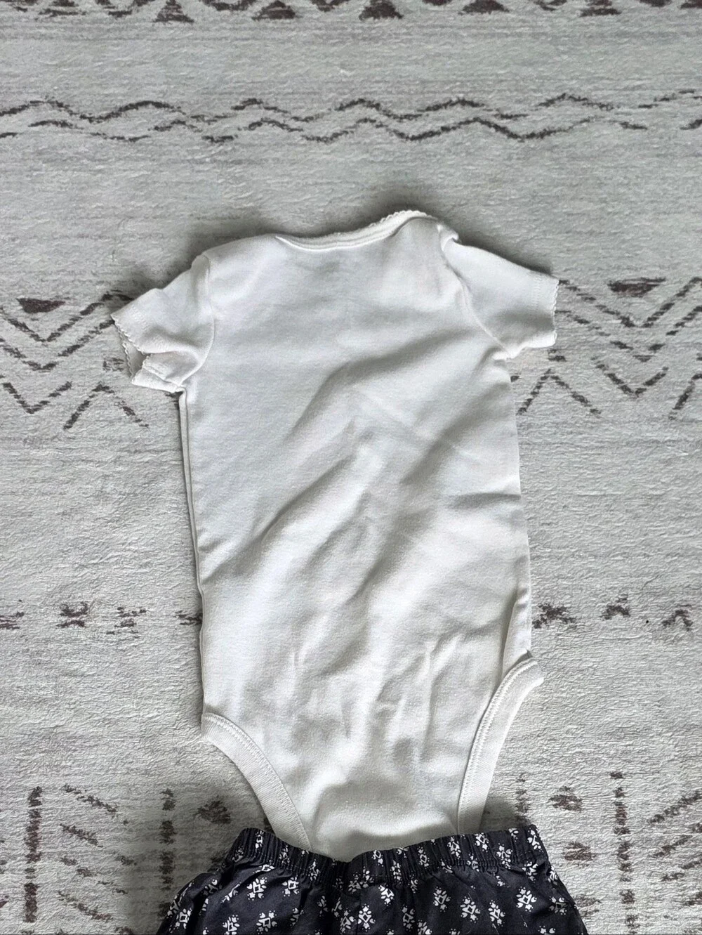 Carters 3 Piece Boho Baby Girl Outfit Size 3-6m